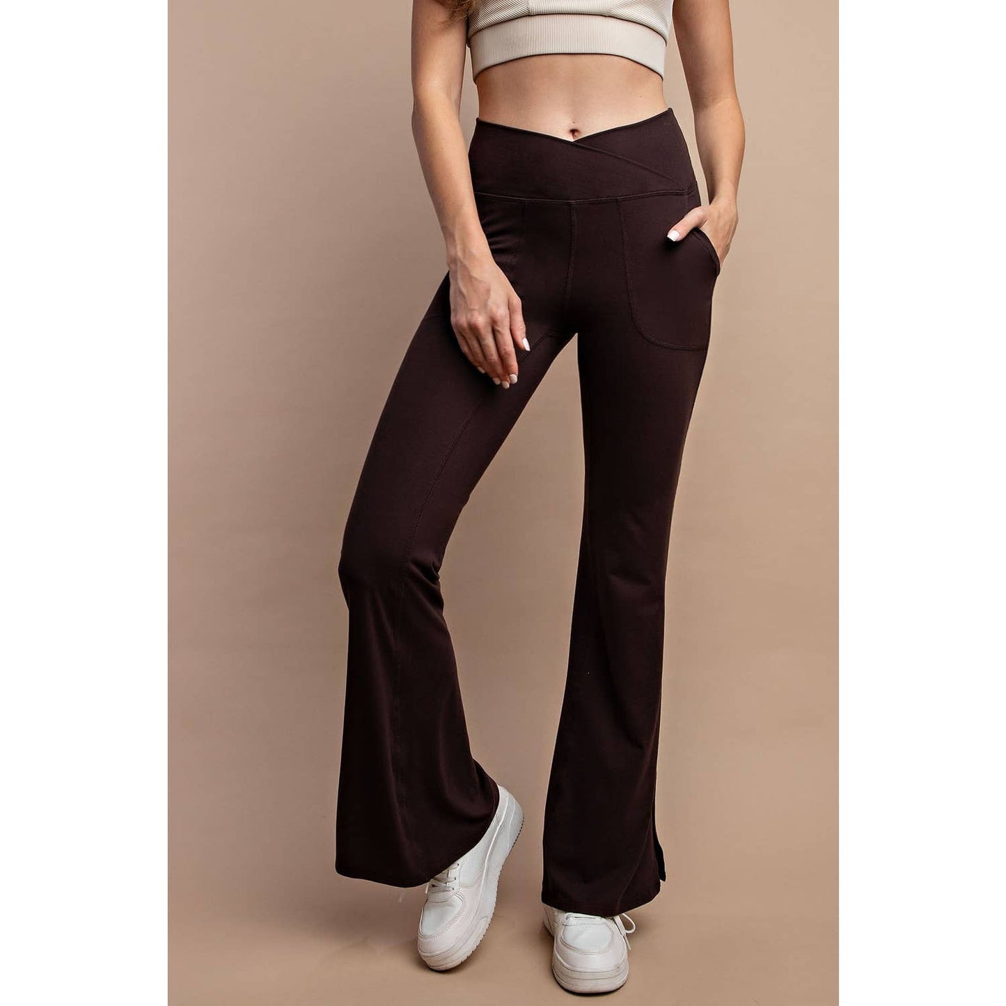 Flared Yoga Pants With Pockets