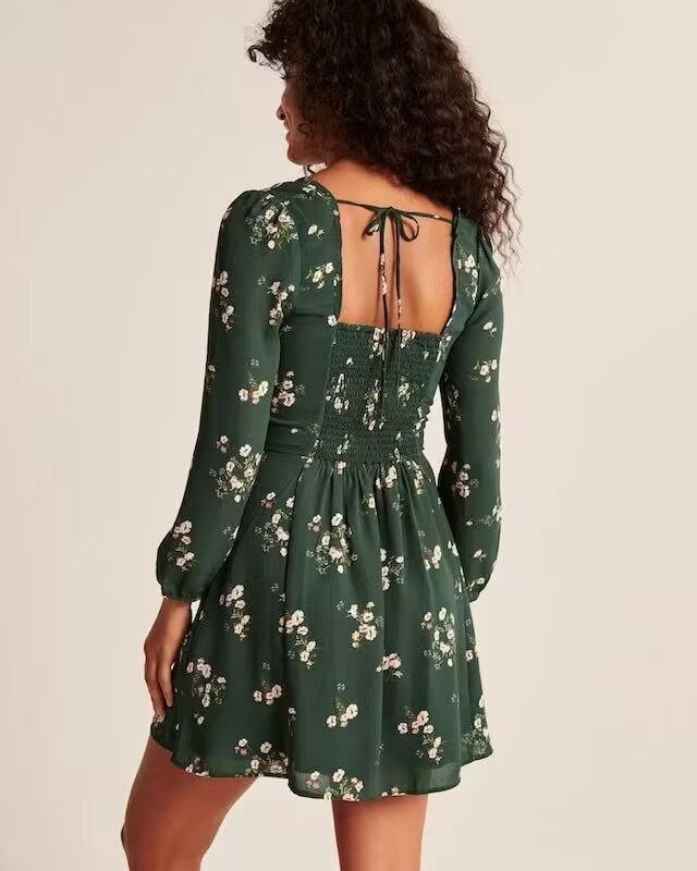 Lace Lantern Sleeve Dress