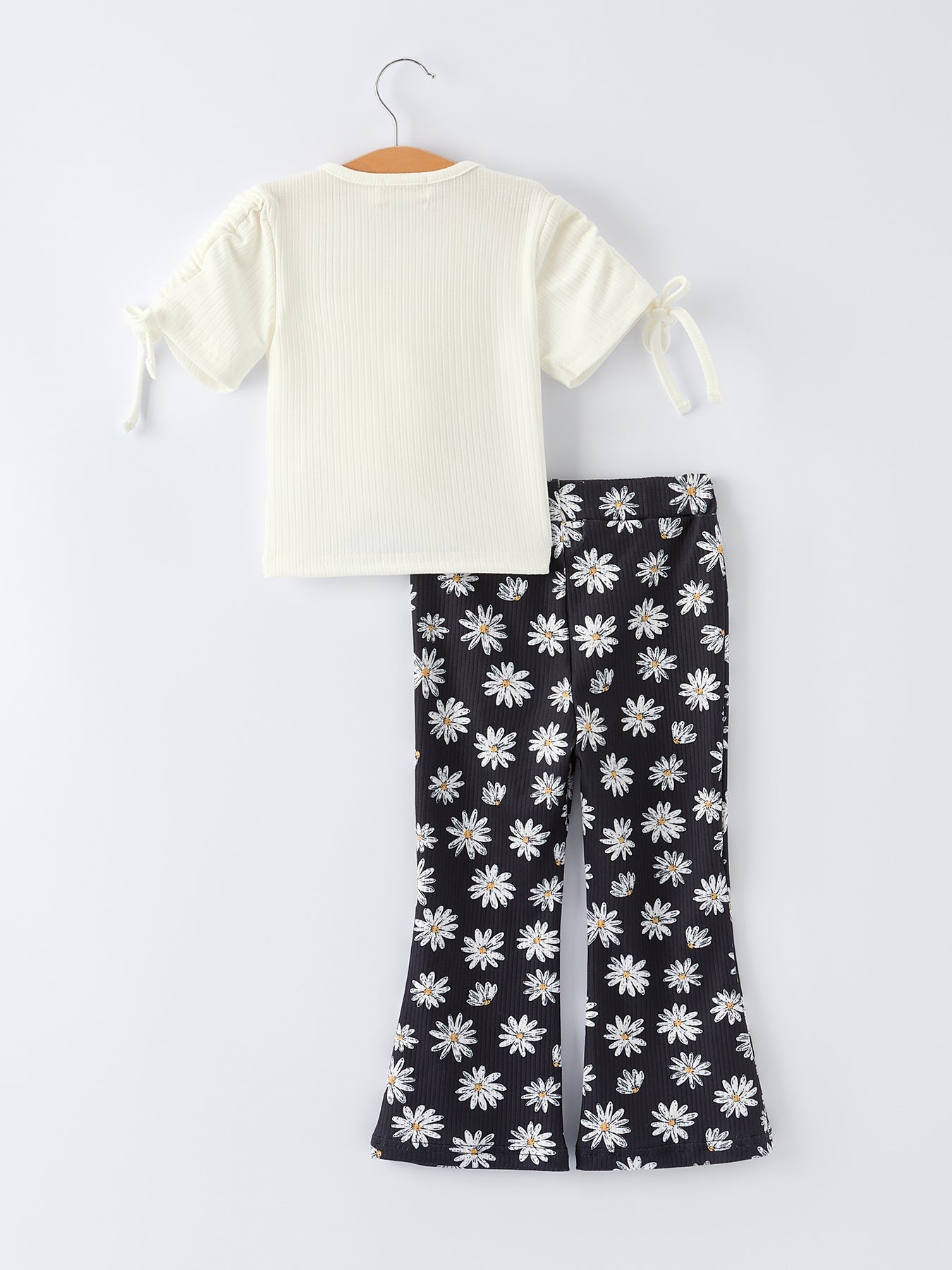 Daisy Set Ruched Tie Sleeve