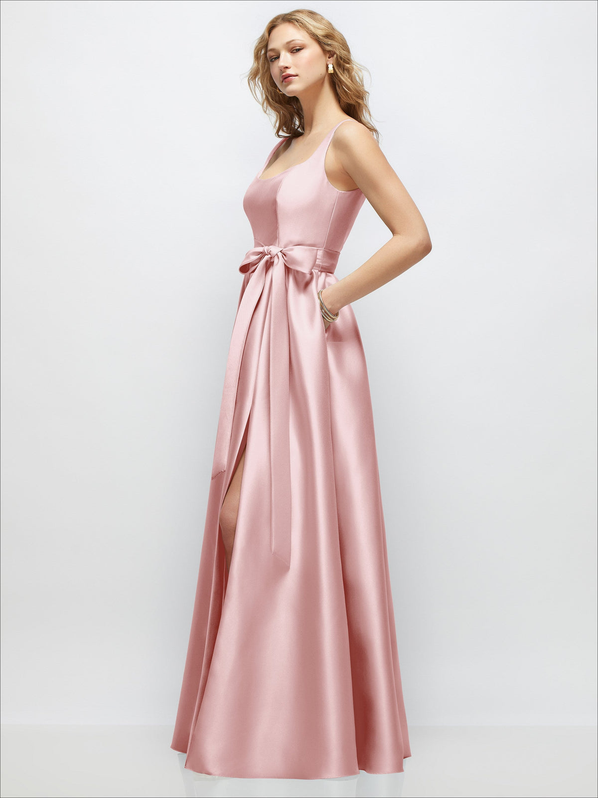 Scoop-Neck Tank Bodice Maxi Dress with Full Skirt