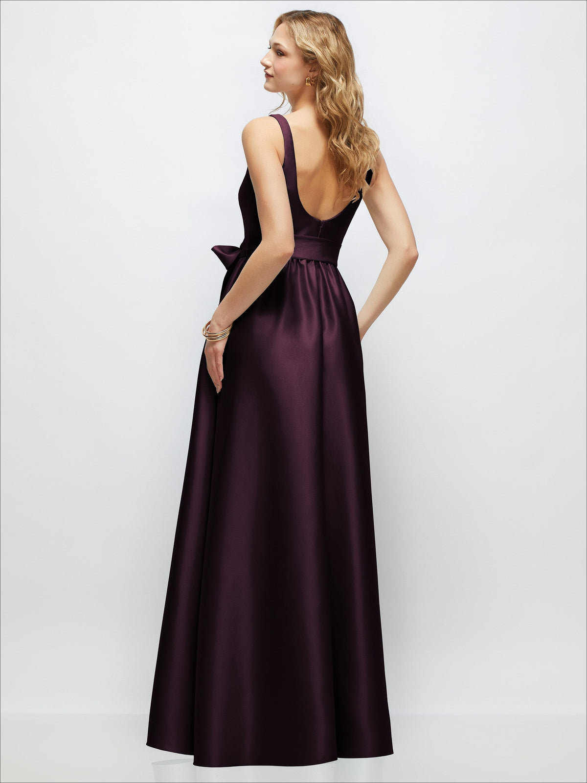 Scoop-Neck Tank Bodice Maxi Dress with Full Skirt