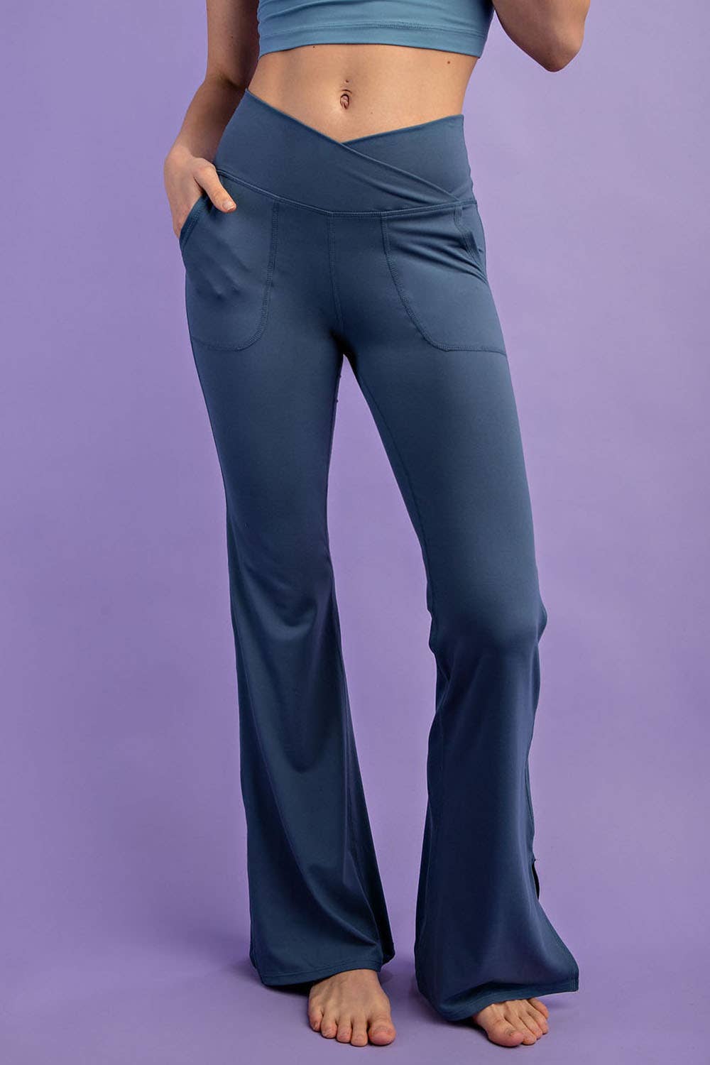Flared Yoga Pants With Pockets