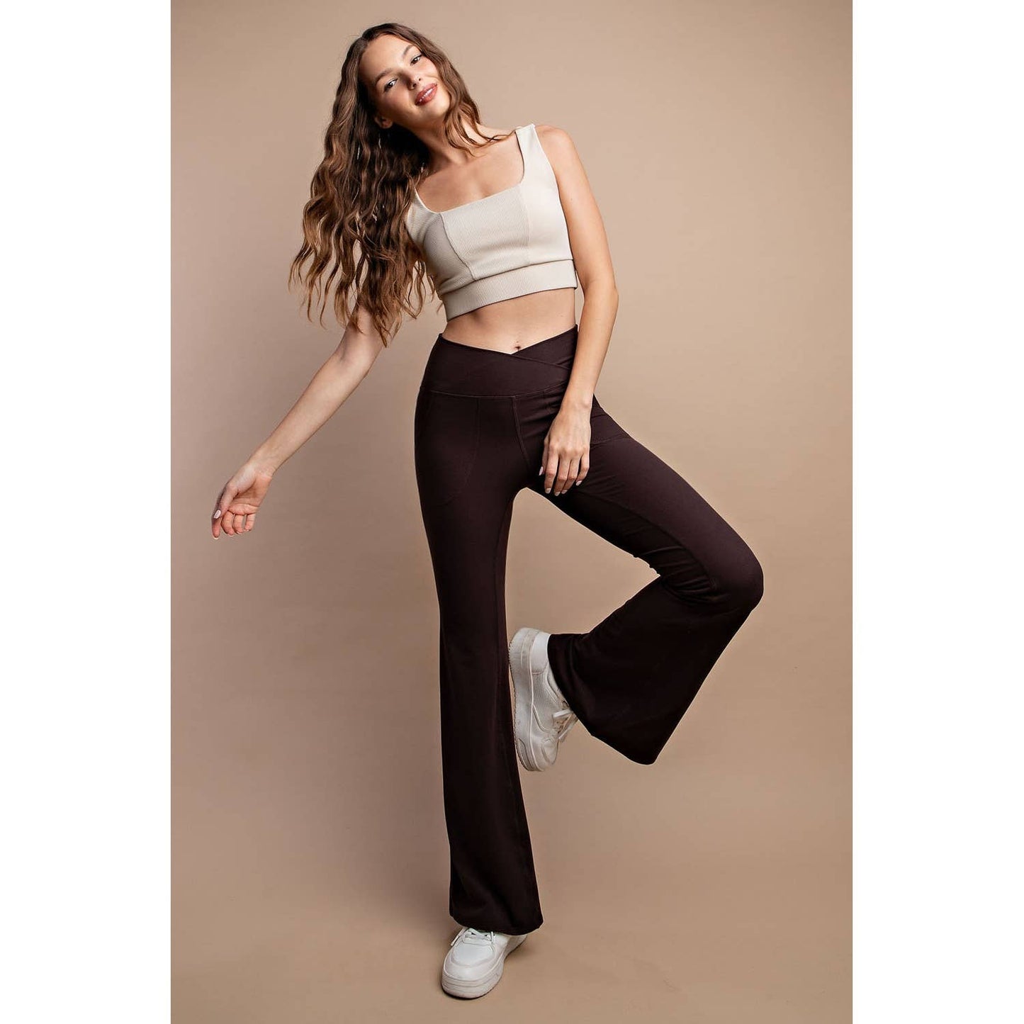 Flared Yoga Pants With Pockets