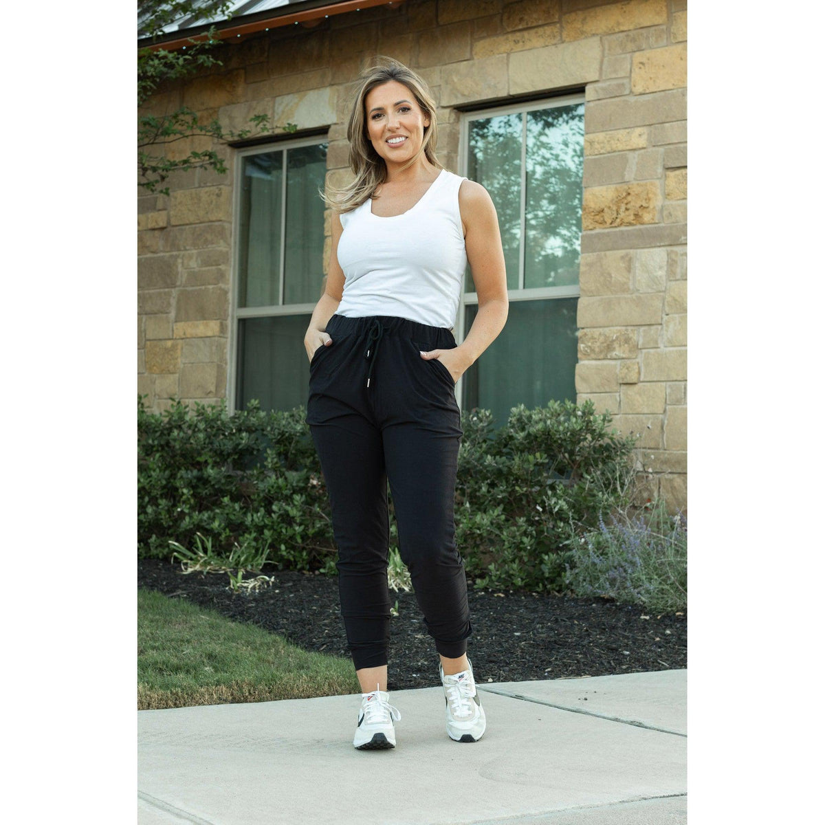 The Reagan - Black Joggers