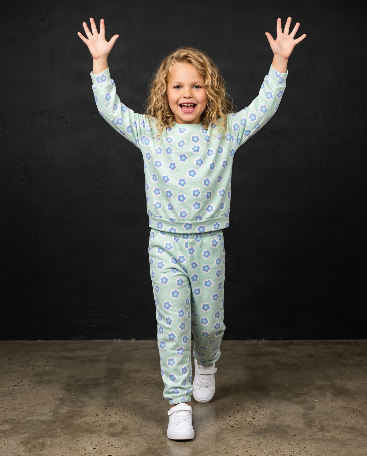 Ava Flower Sweat Set