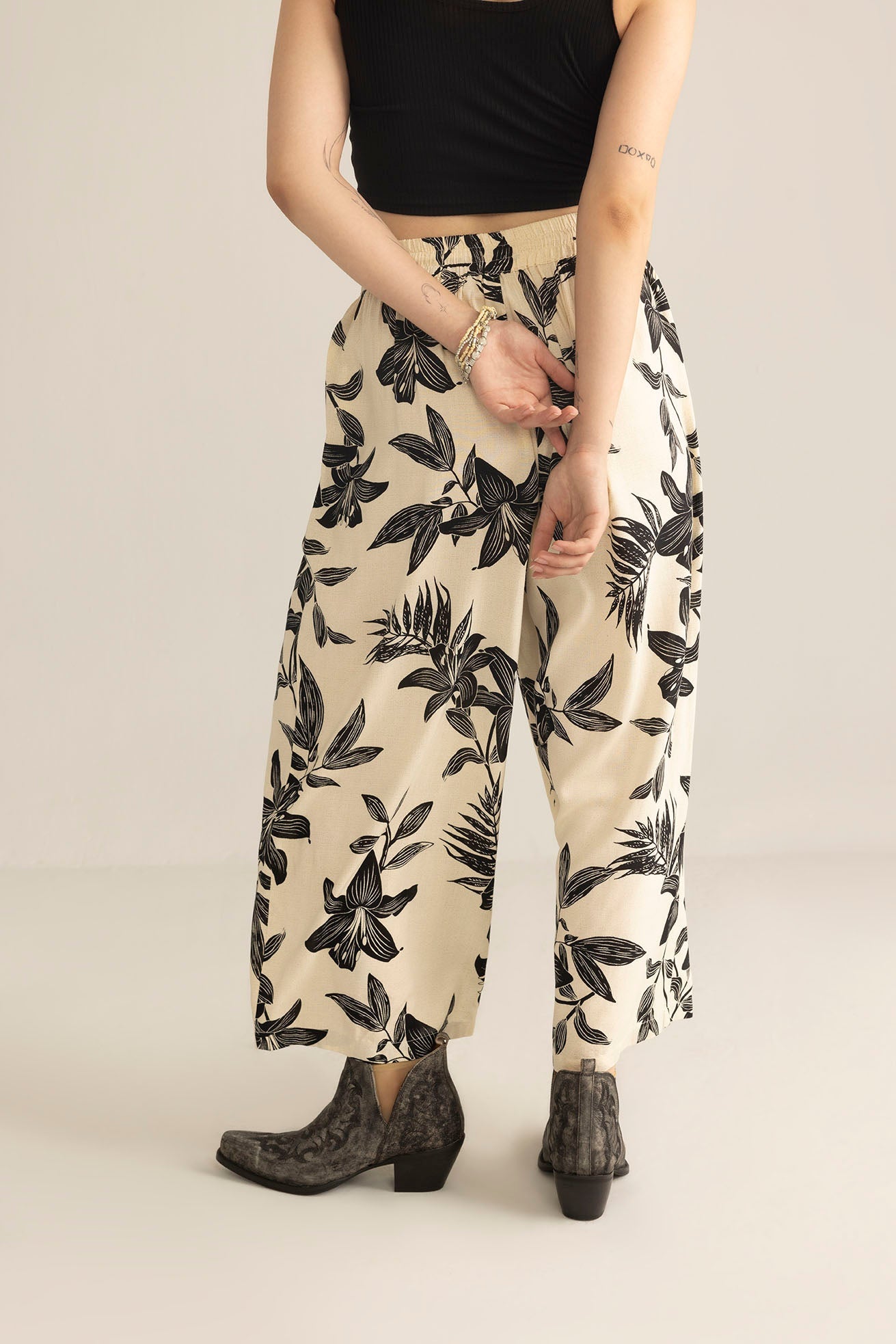 Zen Garden Women's Pants in White & Black