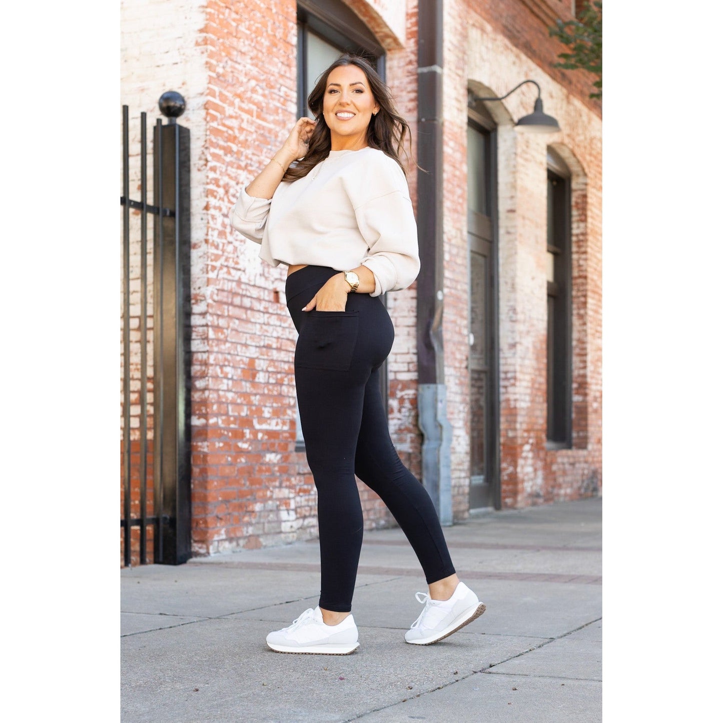 BLACK FULL-LENGTH Leggings with POCKET