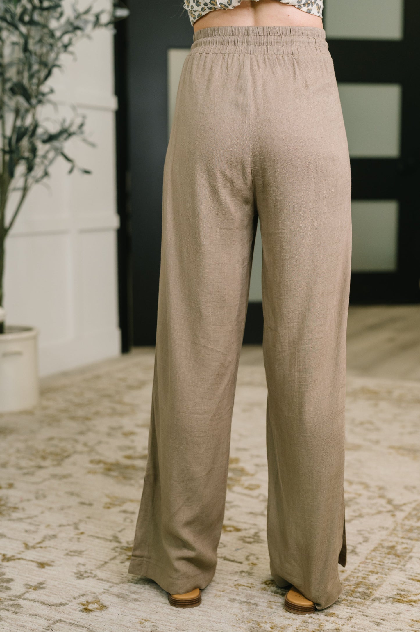 Essential Feeling Straight Leg Lounge Pants in Light in Cocoa