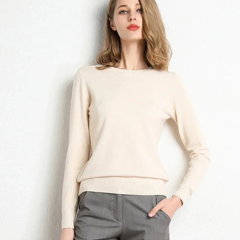 Slim O-Neck Cashmere Wool Blend Sweater