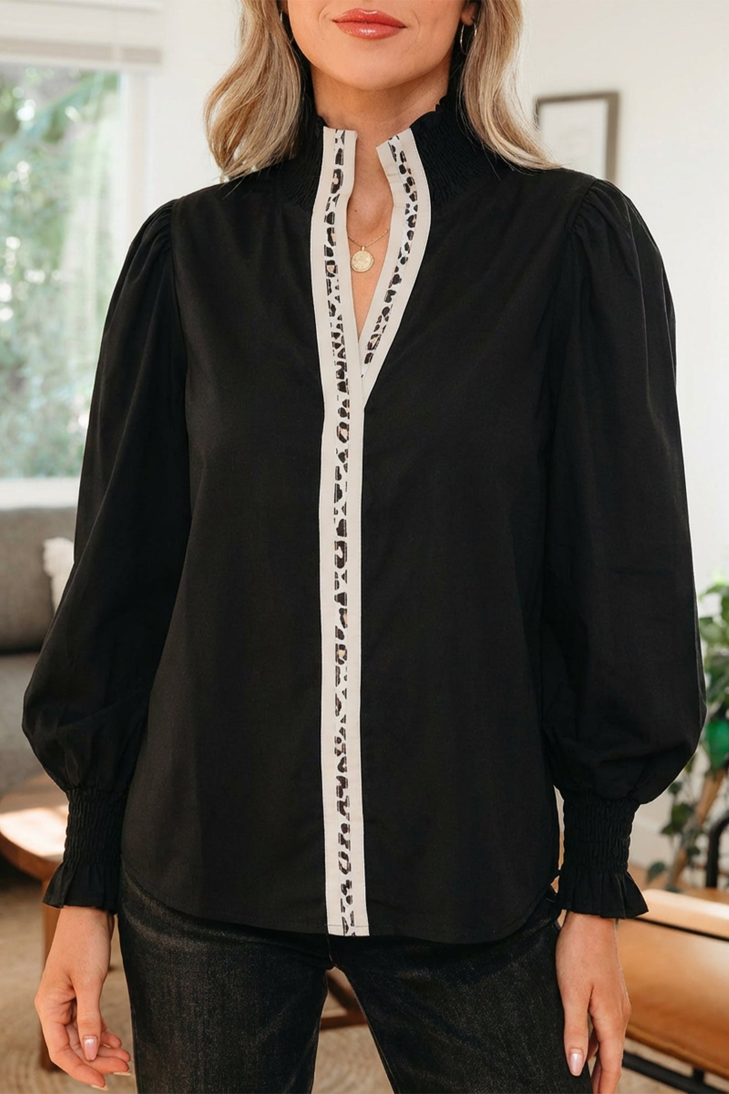 Estrella Flounce Sleeve Trim Blouse