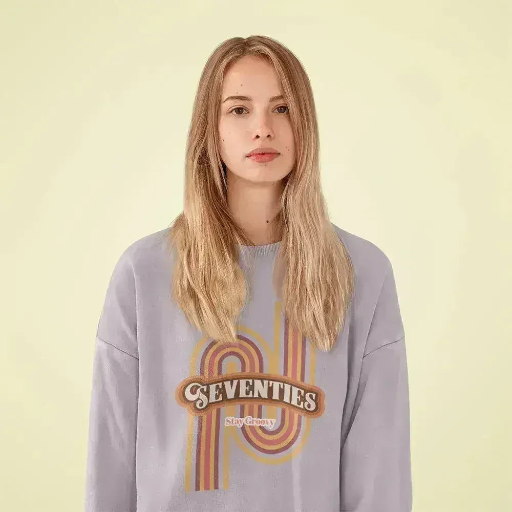 70's Retro Sweatshirt - Vintage Loose Fit Crewneck