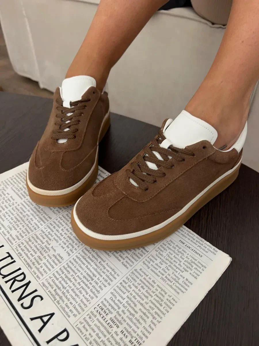 Emily Sneakers: Stylish Comfort