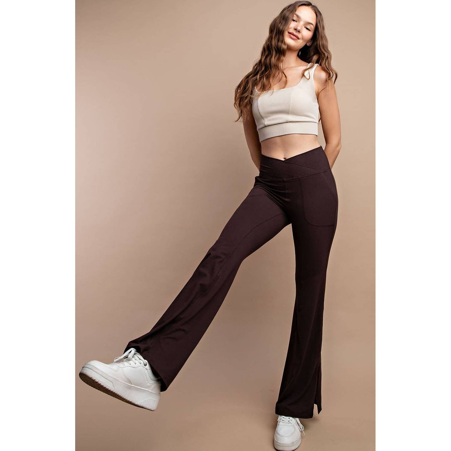 Flared Yoga Pants With Pockets
