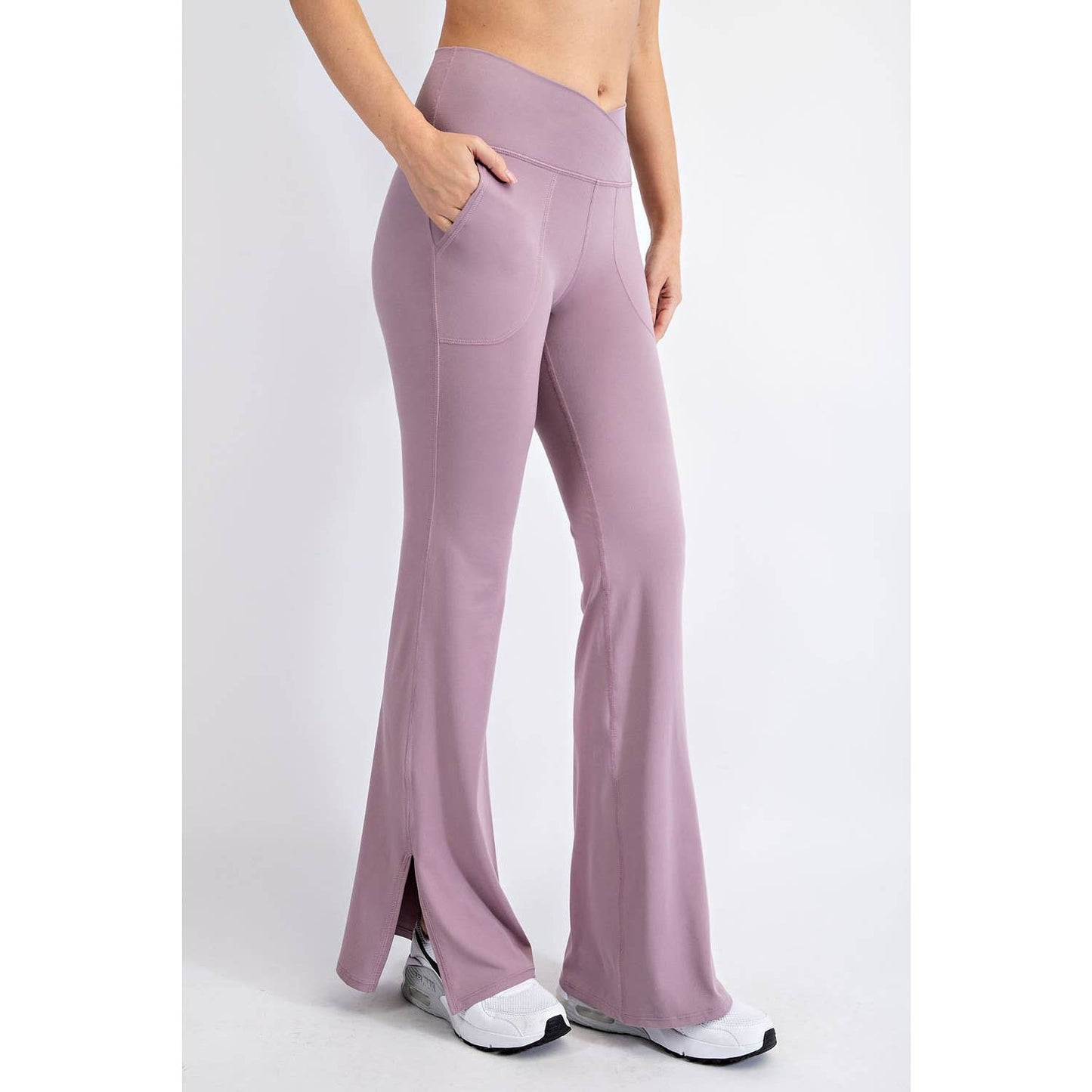 Flared Yoga Pants With Pockets