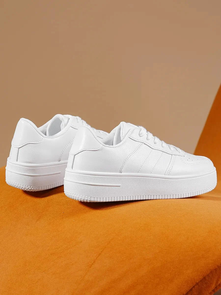 Lester Sneakers: Ultimate Comfort