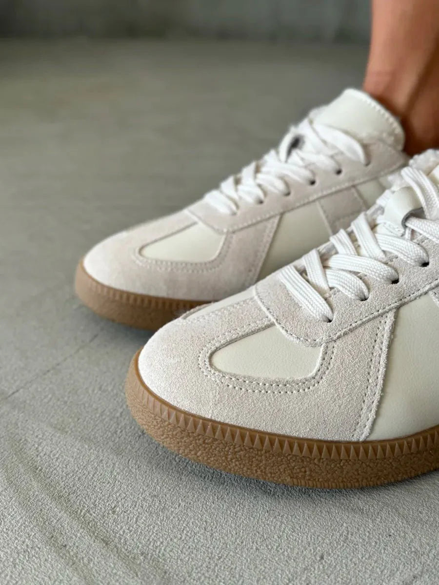 Reyansh Sneakers: Trendy Footwear