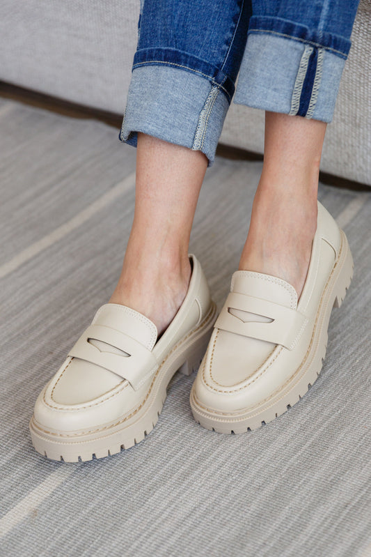 Loafers in Bone